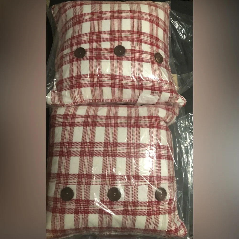 Red white stripe silver thread tweed look 20x20 holiday decor pillows 2 pack new